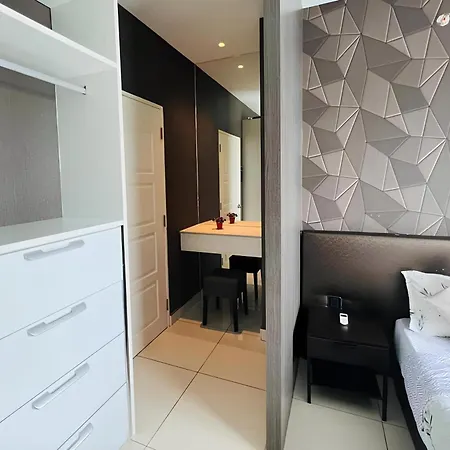 Mansion One L 5Pax 1R1B L Cityview L Gleneagle L By Perfectsweethome George Town Exterior photo