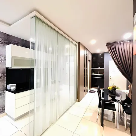 Mansion One L 5Pax 1R1B L Cityview L Gleneagle L By Perfectsweethome George Town Exterior photo