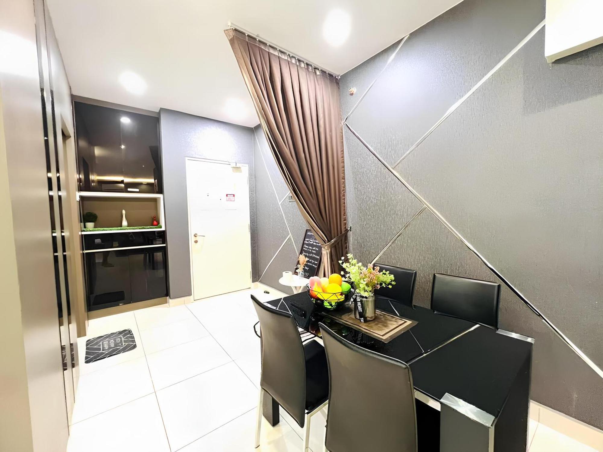 Mansion One L 5pax 1r1b L Cityview L Gleneagle L By Perfectsweethome *