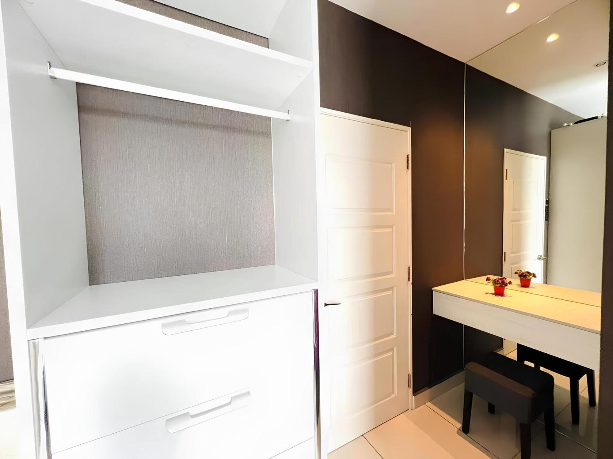 Mansion One L 5pax 1r1b L Cityview L Gleneagle L By Perfectsweethome * George Town